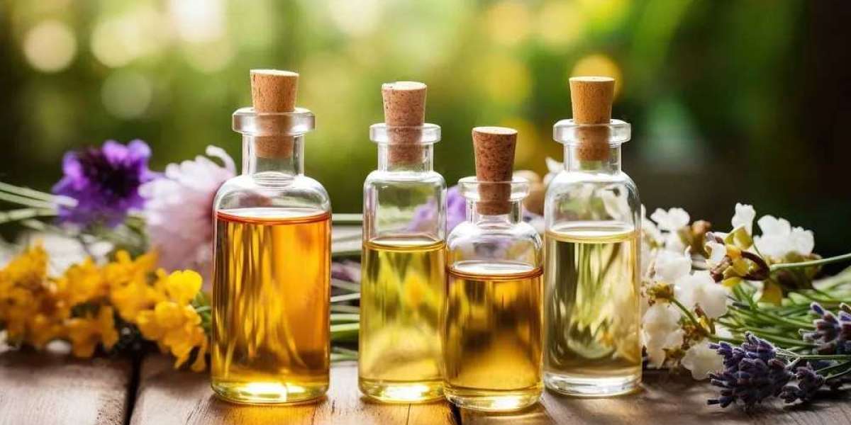 Your Guide to Choosing the Right Essential Oil Bulk Manufacturer: Hetaksh Essential Oils